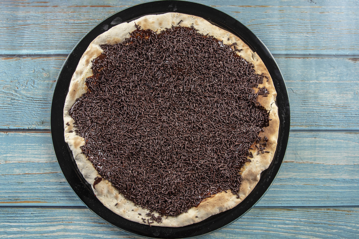 pizza-doce-brigadeiro-scaled.jpg